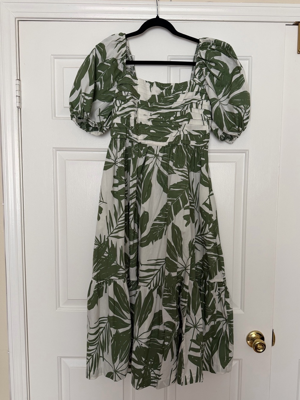 Abercrombie & Fitch Emerson Midi Length Dress Size M